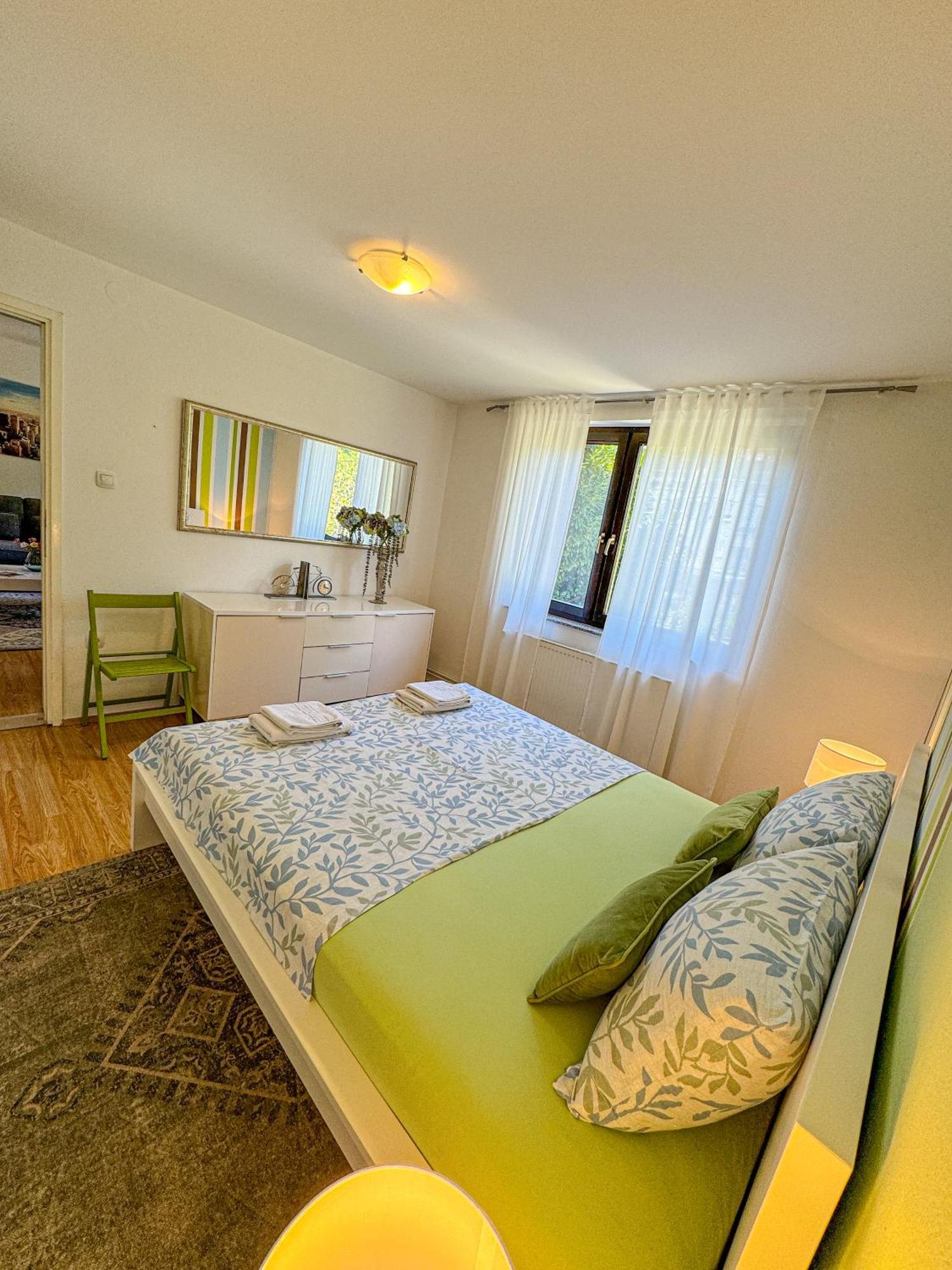 Mi-bel Apartment